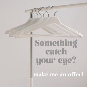 MAKE ME AN OFFER! 🤍